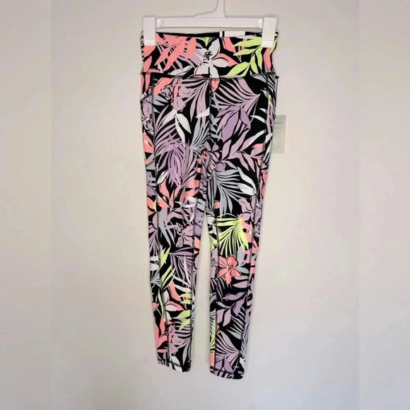 Dkny Pants - NWT DKNY Sport 7/8 Leggings Women's XS Pink Floral High Rise Side Pockets